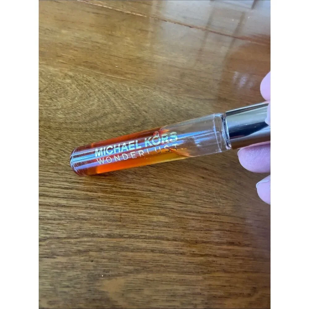 Wonderlust Eau de Parfum Rollerball